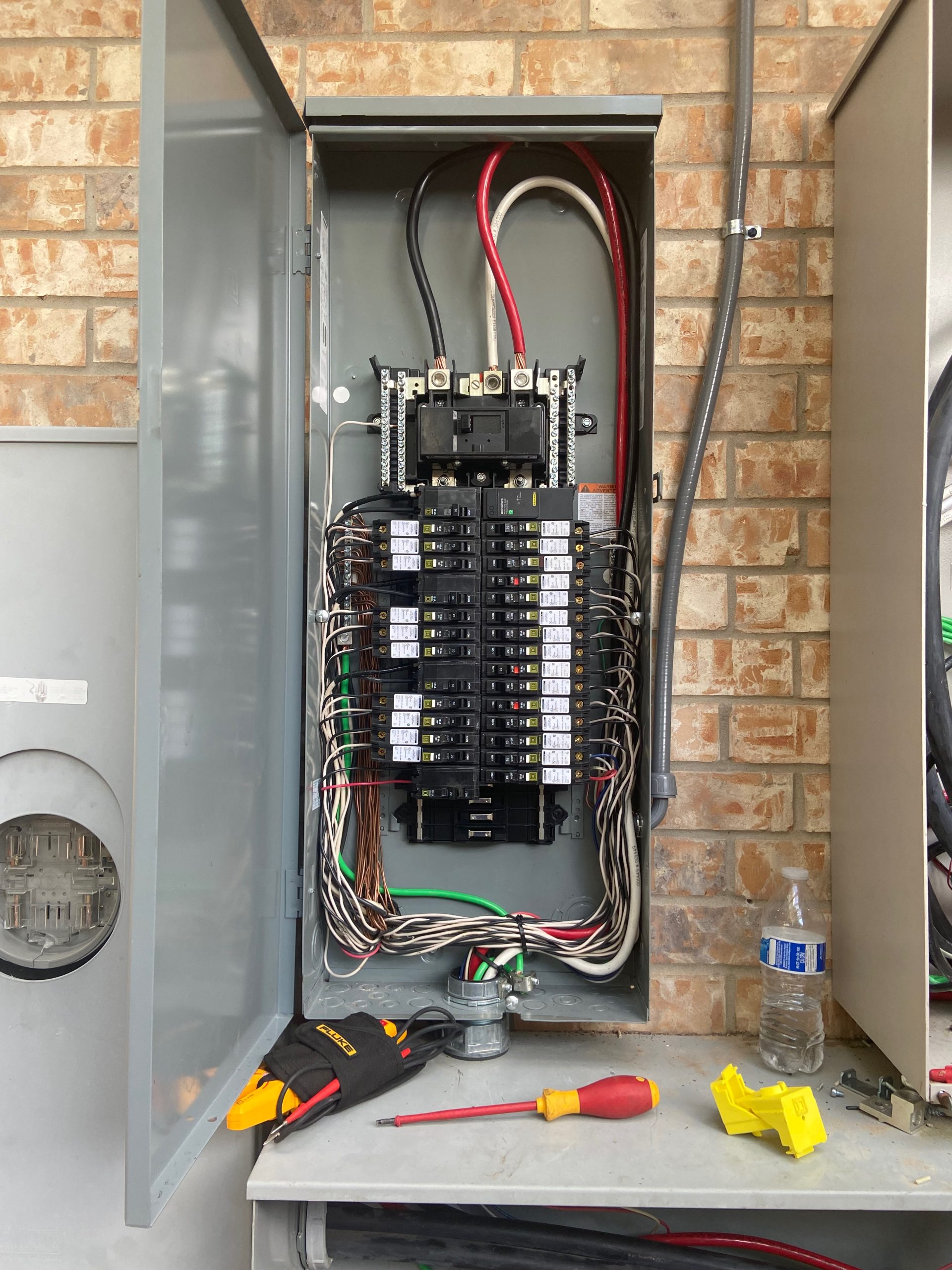 circuit breaker service